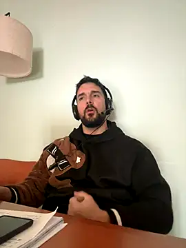 ReDiBastoni90 online show from 11, 11, 2025