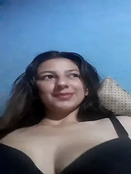 Snapshot of Naomy-daviis chatting on 21, 10, 2025 Naomy-daviis online show from 21, 10, 2025