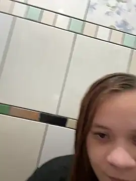 ruivinhadancer online show from 2, 12, 2025