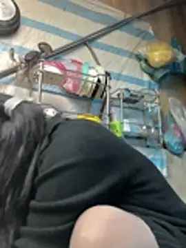 Linh-xxx online show from 16, 1, 2026