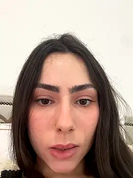 Snapshot of Baby_Mia_pires chatting on 13, 10, 2025 Baby Mia pires online show from 13, 10, 2025