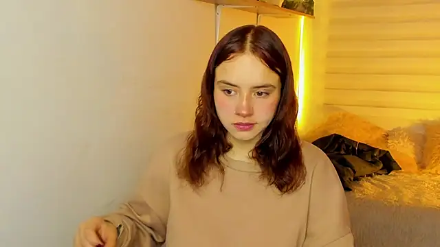 Emily Lindey online show from 19, 12, 2025