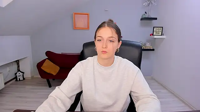 AnneWilsonn online show from 2, 4, 2026