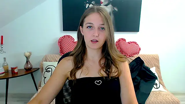 AnneWilsonn online show from 23, 7, 2026