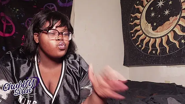 TheChubbySiren online show from 29, 11, 2025