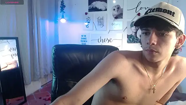 AmethystShadow17 online show from 13, 2, 2026