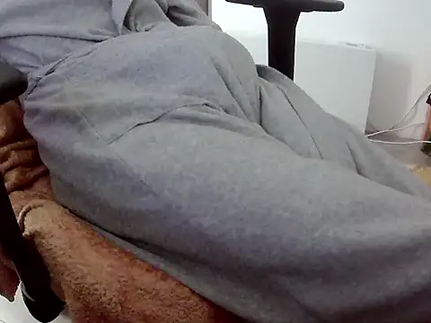 Batboy94 online show from 16, 4, 2026