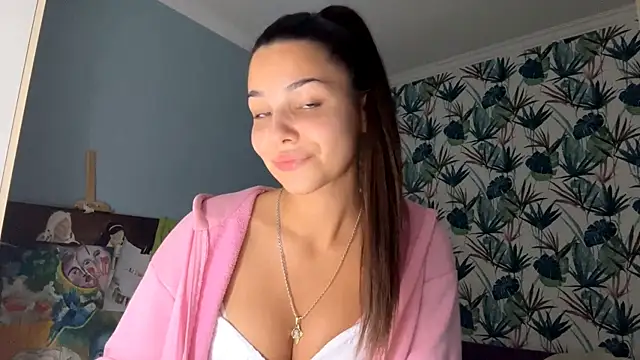 Snapshot of StawBerrys chatting on 28, 10, 2025 StawBerrys online show from 28, 10, 2025