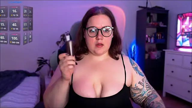 Snapshot of SummerTina chatting on 30, 9, 2025 SummerTina online show from 30, 9, 2025