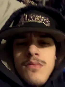 Snapshot of CarmeloA chatting on 13, 11, 2025 CarmeloA online show from 13, 11, 2025