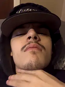 Snapshot of CarmeloA chatting on 14, 11, 2025 CarmeloA online show from 14, 11, 2025