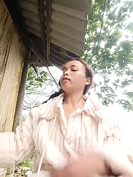 Nguyet2k4 online show from 14, 1, 2026