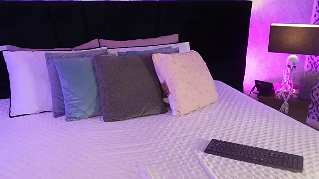 mariianna lopez  online show from 12, 3, 2026