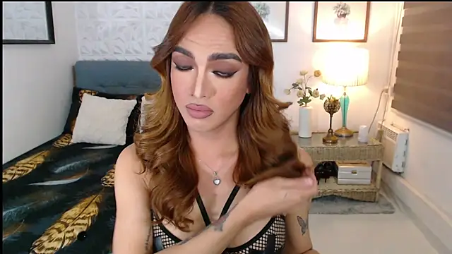 Snapshot of AikoFlamia chatting on 15, 12, 2025 AikoFlamia online show from 15, 12, 2025