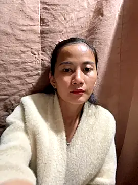 Snapshot of Miss-World00 chatting on 2, 11, 2025 Miss-World00 online show from 2, 11, 2025