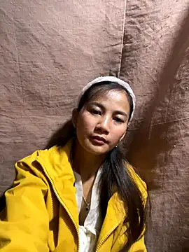 Snapshot of Miss-World00 chatting on 29, 11, 2025 Miss-World00 online show from 29, 11, 2025