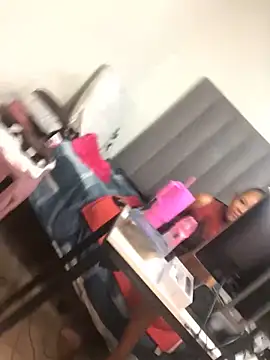 Bubbles156 online show from 25, 2, 2026