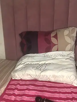 Bubbles156 online show from 2, 3, 2026