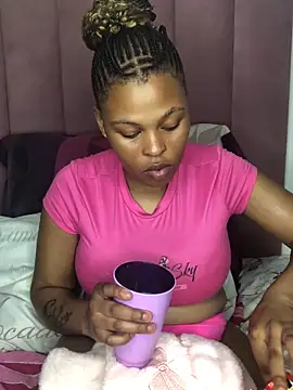 Bubbles156 online show from 13, 4, 2026