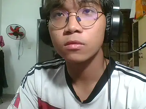 kave2033 online show from 29, 10, 2025