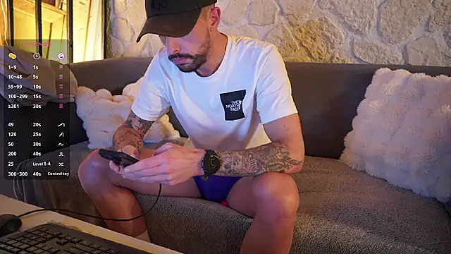 monsieurguitsxxx online show from 25, 11, 2025