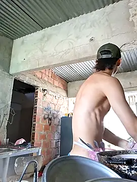 Snapshot of Luciferinthestreet chatting on 2, 11, 2025 Luciferinthestreet online show from 2, 11, 2025