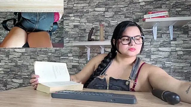 Snapshot of TokyoSky chatting on 2, 3, 2026 TokyoSky online show from 2, 3, 2026