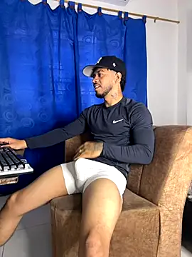 Kylian Alessandro online show from 31, 10, 2025