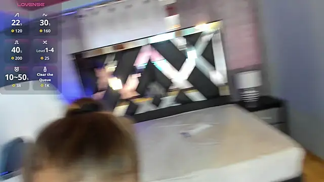 Lily CuteBoobs online show from 6, 11, 2025