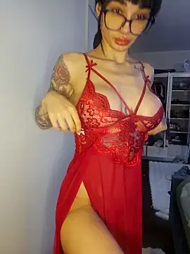 LucyMiax online show from 5, 11, 2025