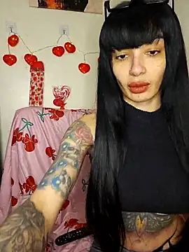 LucyMiax online show from 13, 2, 2026