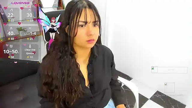 OrianaGarcia69 online show from 17, 10, 2025
