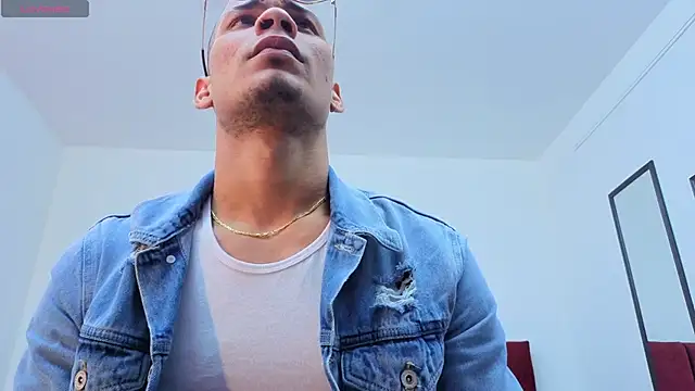 DaamonSlader  online show from 11, 11, 2025