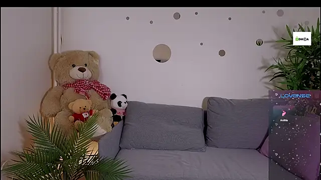 cute cake online show from 22, 5, 2026