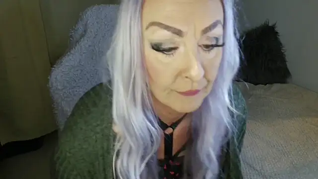 TheOGMiaMystique online show from 1, 11, 2025