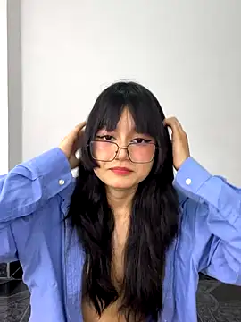 Snapshot of AnaisXoXo chatting on 9, 11, 2025 AnaisXoXo online show from 9, 11, 2025