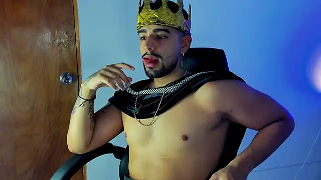 maximo black  online show from 1, 11, 2025