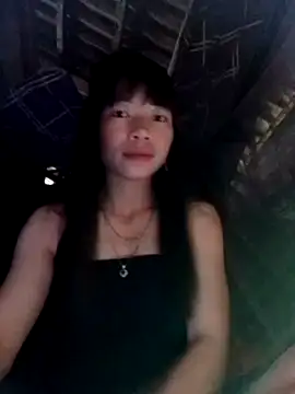 Snapshot of Erza-- chatting on 20, 10, 2025 Erza-- online show from 20, 10, 2025