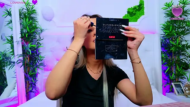 AriannaSins online show from 30, 10, 2025