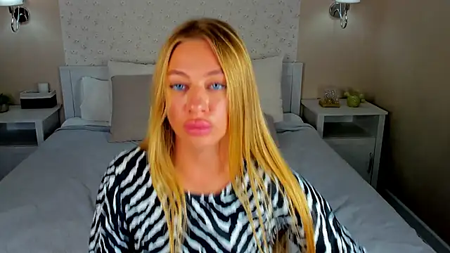 neighbour sex online show from 4, 12, 2025