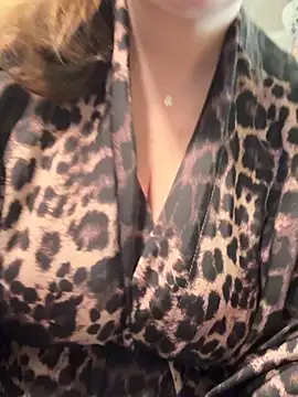 Curvy  Goddess online show from 4, 7, 2026