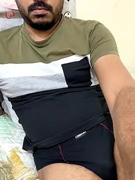 Handsome8677 online show from 22, 12, 2025