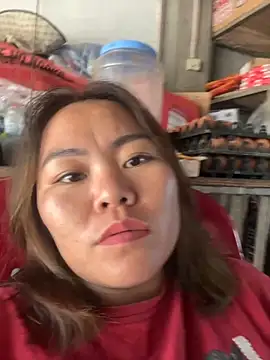 Snapshot of panda-bae chatting on 18, 10, 2025 panda-bae online show from 18, 10, 2025