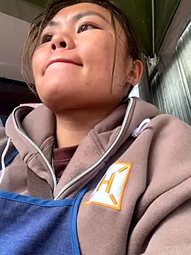 Snapshot of panda-bae chatting on 19, 10, 2025 panda-bae online show from 19, 10, 2025