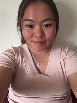 Snapshot of panda-bae chatting on 27, 10, 2025 panda-bae online show from 27, 10, 2025