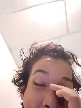 Teressa Love online show from 5, 11, 2025