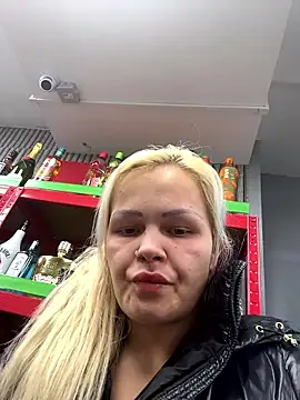 CherryXOX- online show from 13, 1, 2026