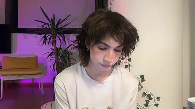 kira yoshika9e online show from 8, 2, 2026