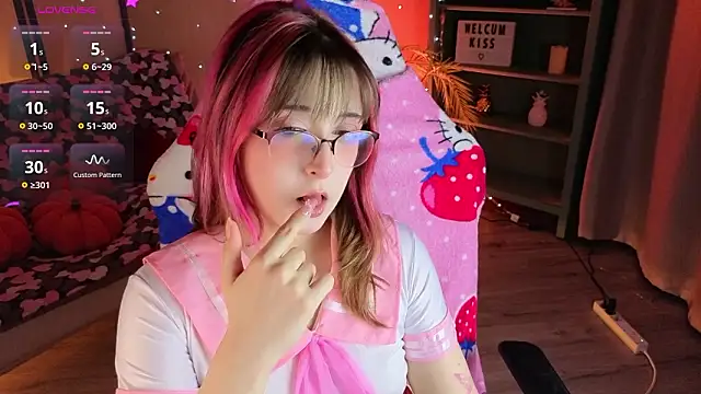 Soffi Toffi online show from 14, 3, 2026