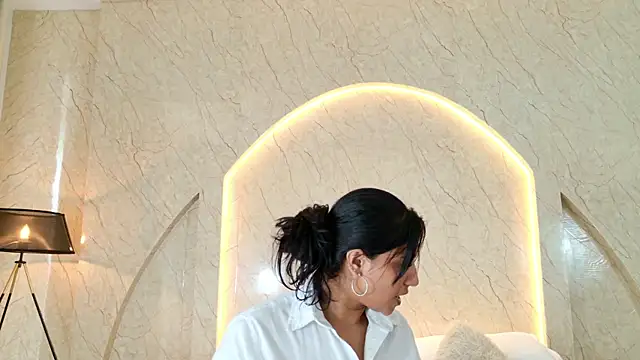 Antonella Russo1 online show from 8, 4, 2026